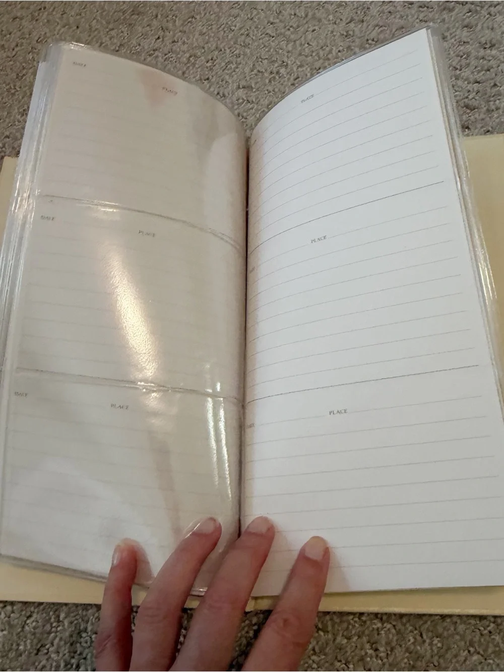 Vintage Hallmark 1982 Embossed Ivory Seashell Photo Album Holds 48 Pics 3.5 x 5